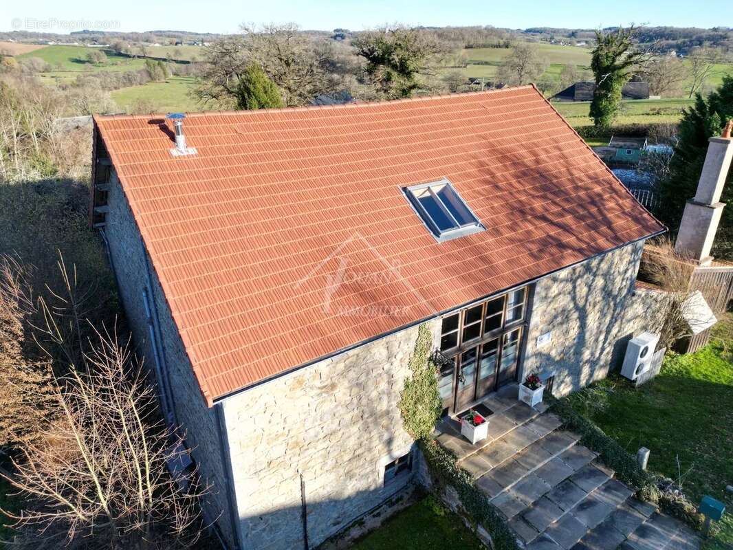 Maison à GOUTTIERES