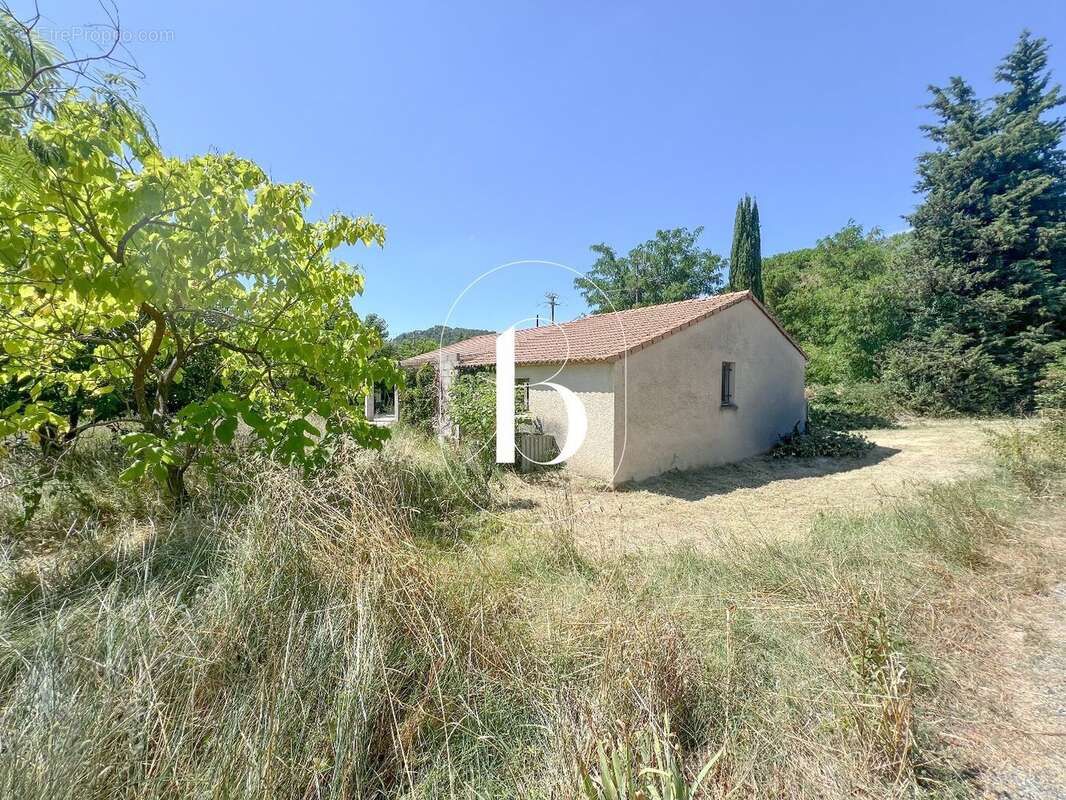 Maison à UZES