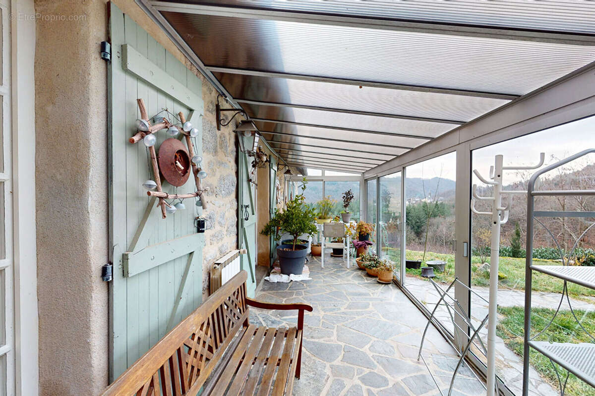 Maison à GOLINHAC