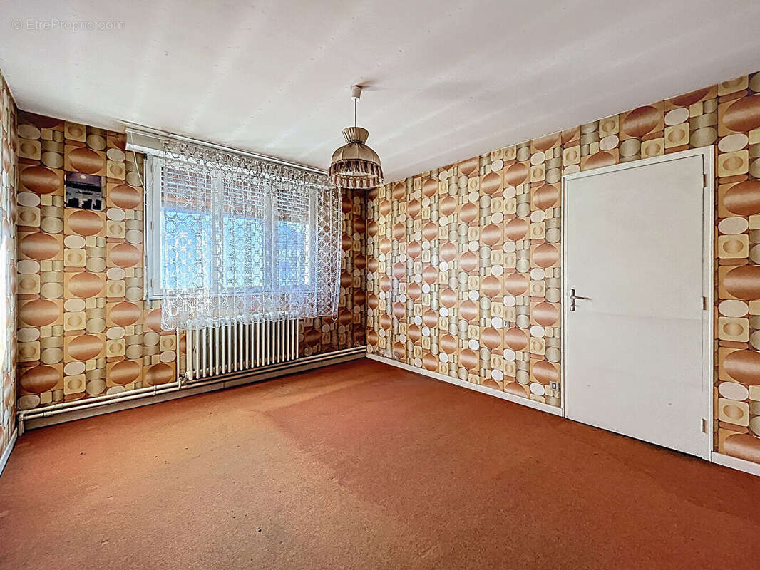 Maison à LIFFOL-LE-GRAND