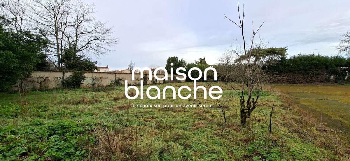 Terrain à NIEUL-SUR-MER