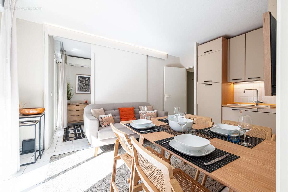 Appartement à ROQUEBRUNE-CAP-MARTIN