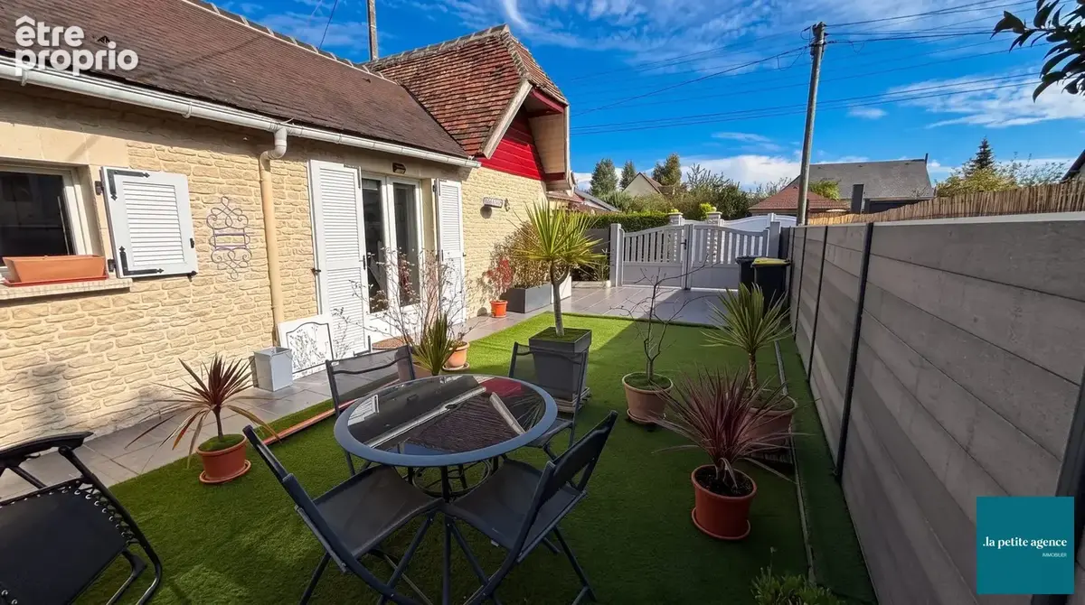 Maison 4 pièces 96 m² à vendre à Merville-Franceville-Plage (14810) - photo 2