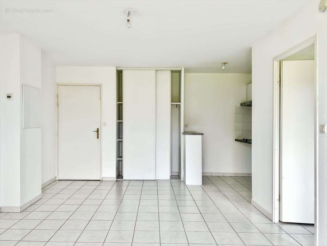 À vendre – Appartement T2 38m² avec parking à Marsac-sur-l’Isle - photo 5
