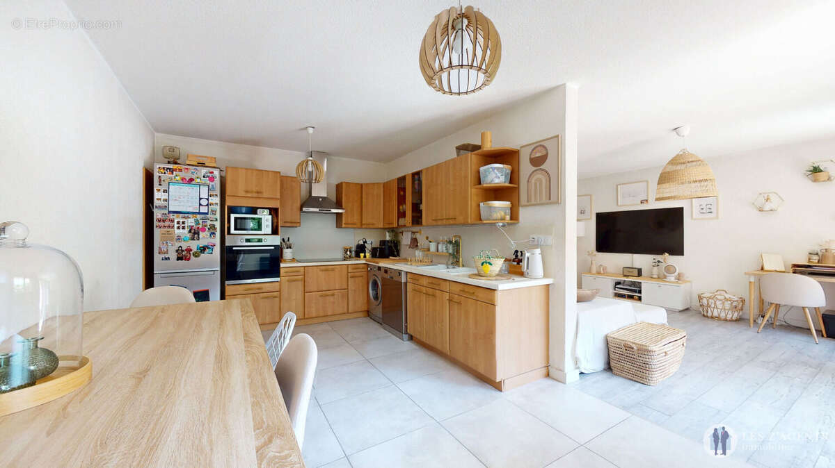 Appartement à ECHIROLLES