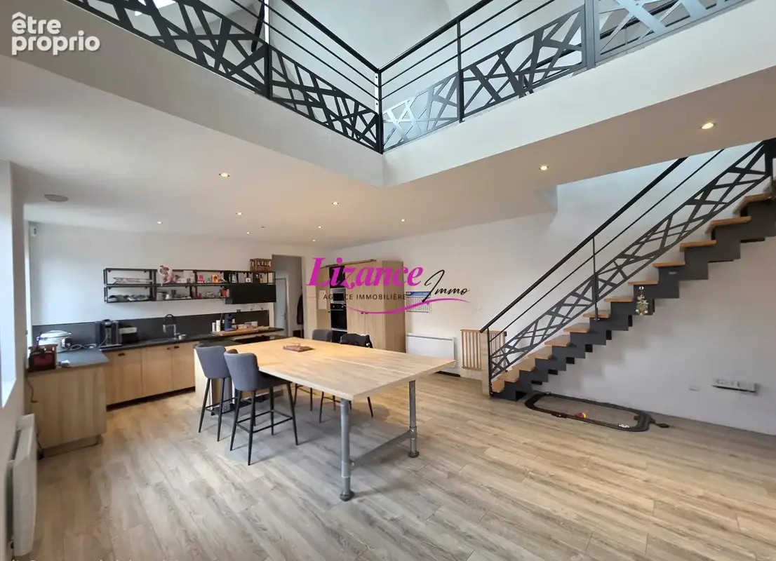 Maison 130 m² à Fressain  - photo 2