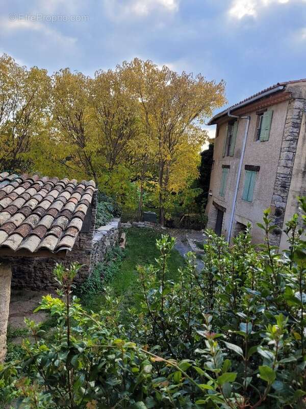 Maison à SAUMANE