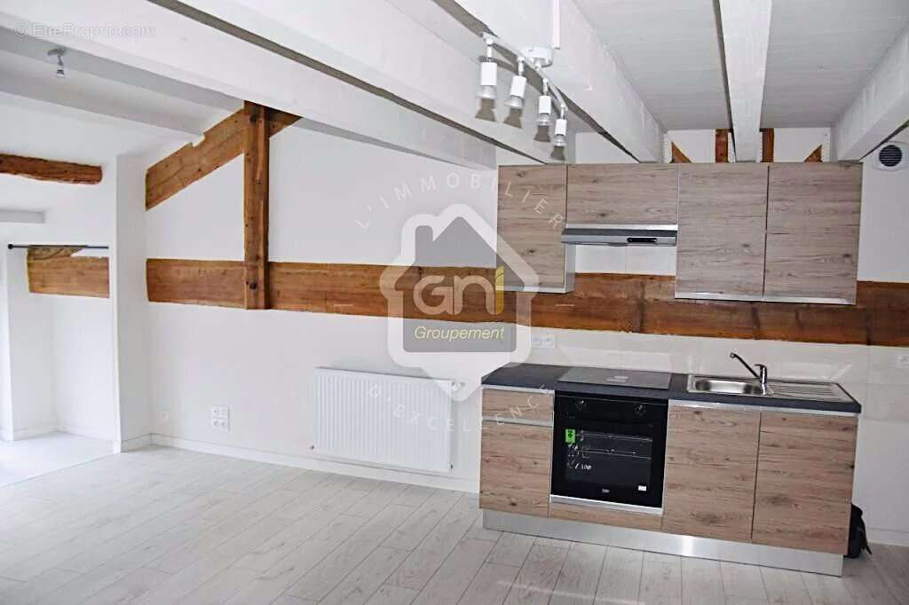 Appartement à ROGNONAS