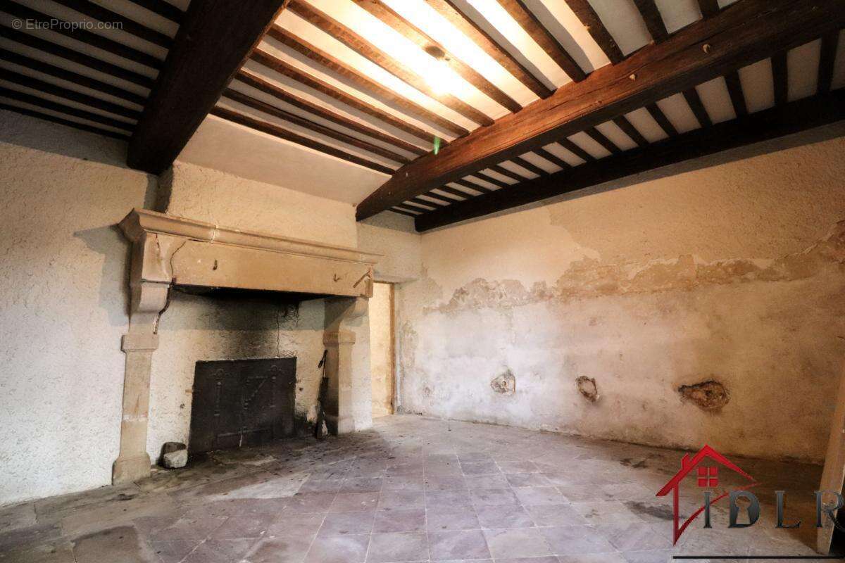Maison à BOURBONNE-LES-BAINS