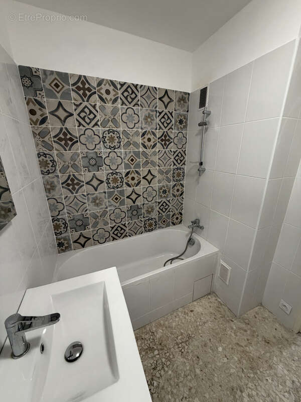 Appartement à MARSEILLE-14E