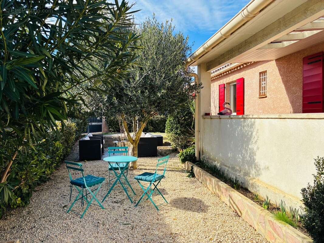 Maison à SAINT-GENIES-DE-MALGOIRES