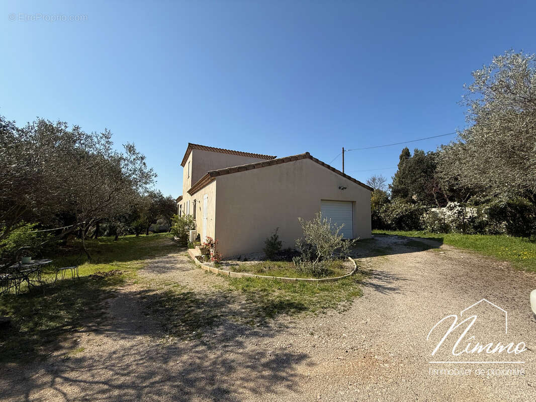 Maison à NIMES