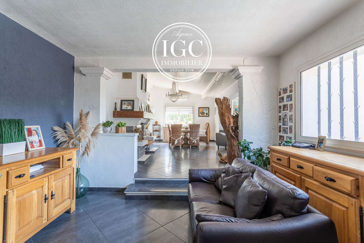 Maison à CARRY-LE-ROUET