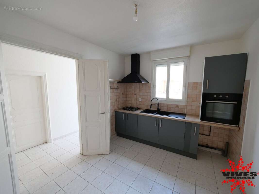 Maison à QUARANTE
