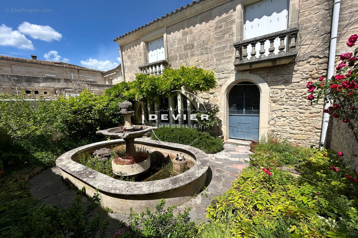 Maison à RESTINCLIERES