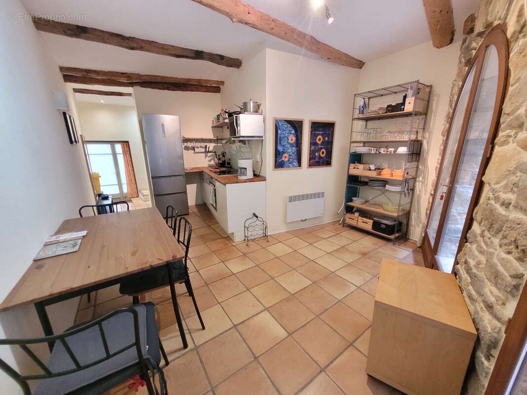 Maison à SAINT-GENIES-DE-FONTEDIT