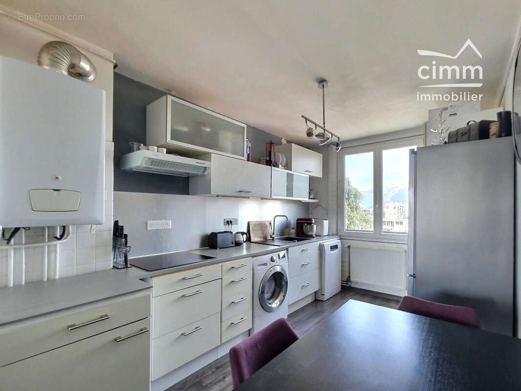 Appartement à ECHIROLLES