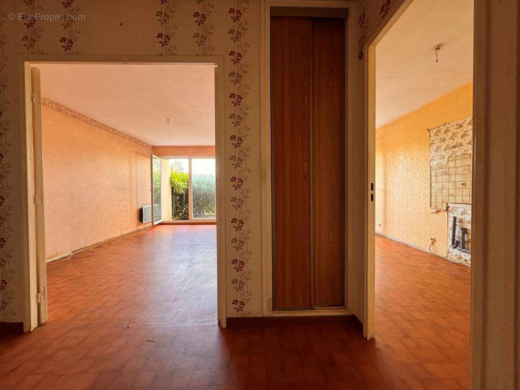 Appartement t3 avec terrasse - photo 14