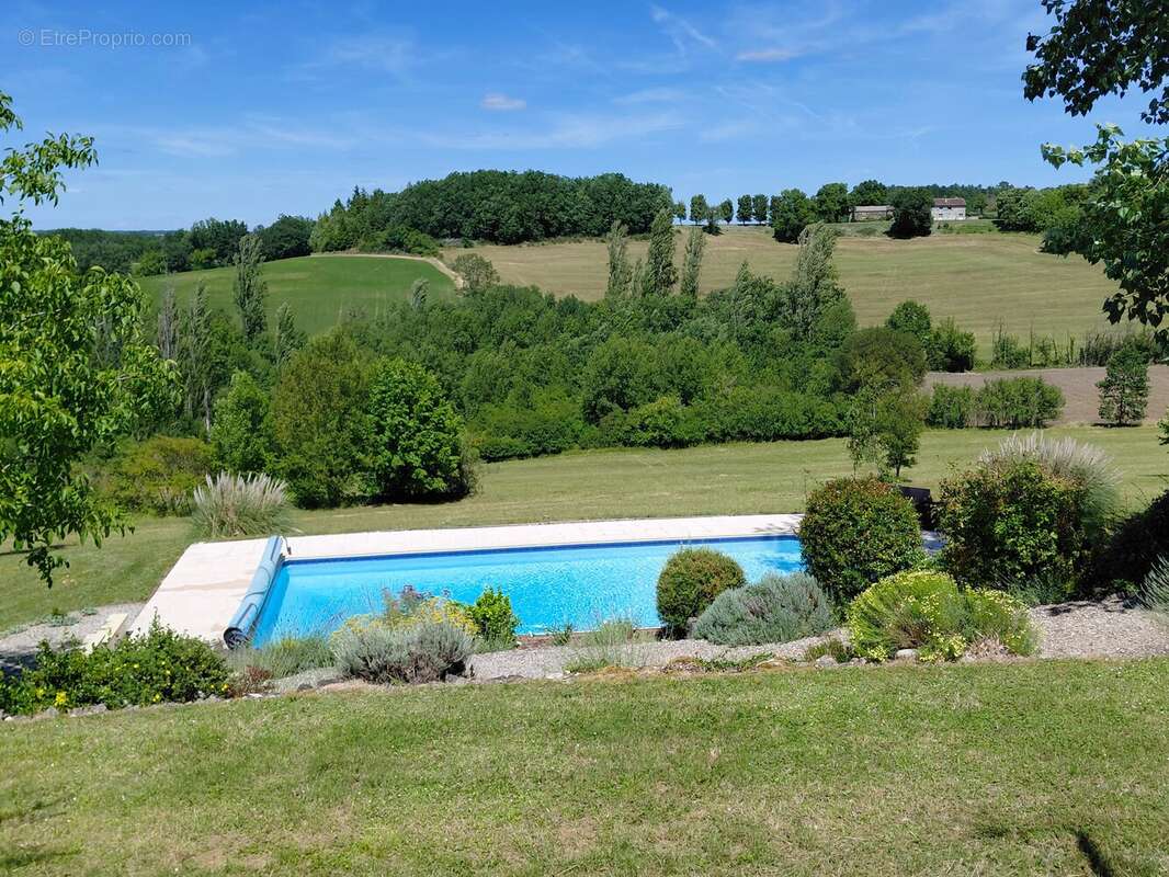 Maison à CASTELNAU-DE-MONTMIRAL