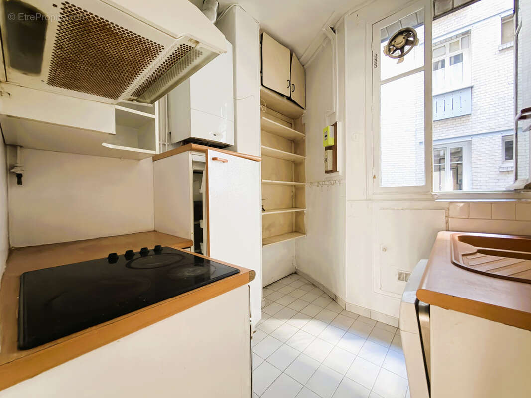 Place de la Nation - Appartement Haussmannien - photo 4
