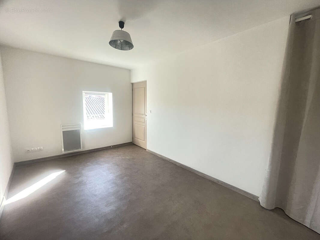 Appartement à SAINT-MARCELLIN-EN-FOREZ