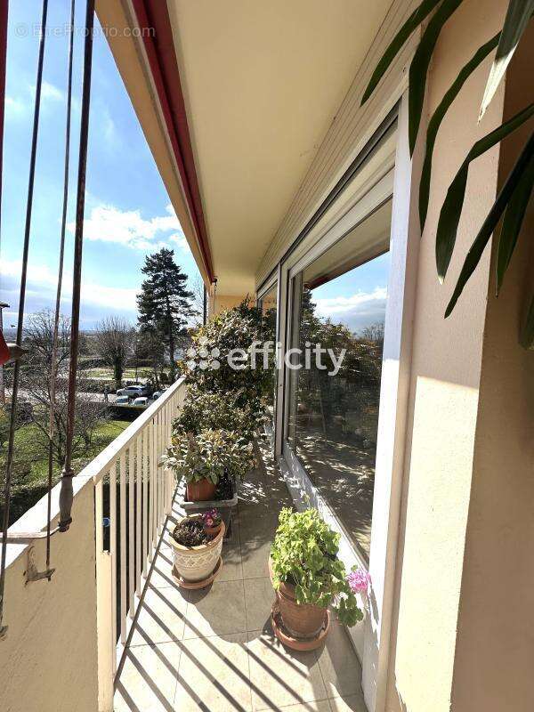 Appartement à DIVONNE-LES-BAINS