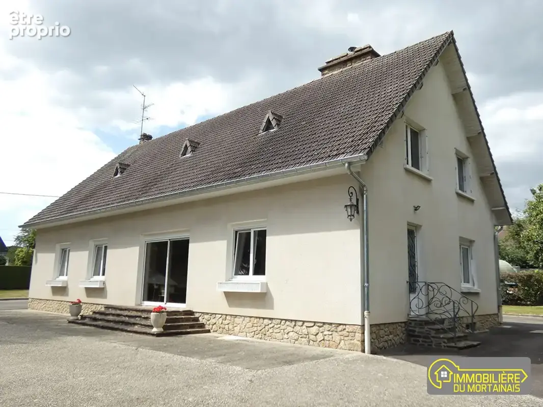 Maison 6 pièces 169 m² à vendre à Parigny (50600) - photo 1