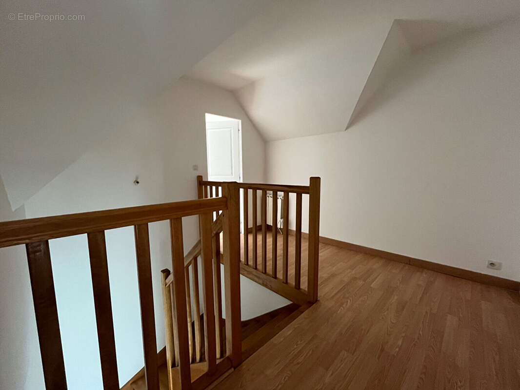 Maison à LE TREVOUX