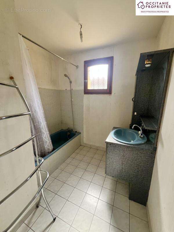 Maison à LES BORDES-SUR-ARIZE