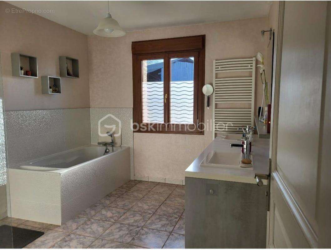 Maison individuelle en véritable brique – 189 m² - photo 4