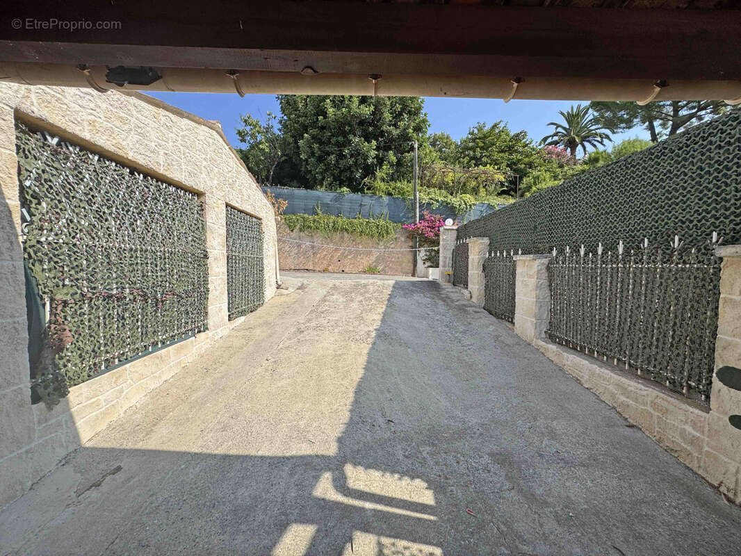 Appartement à VENCE