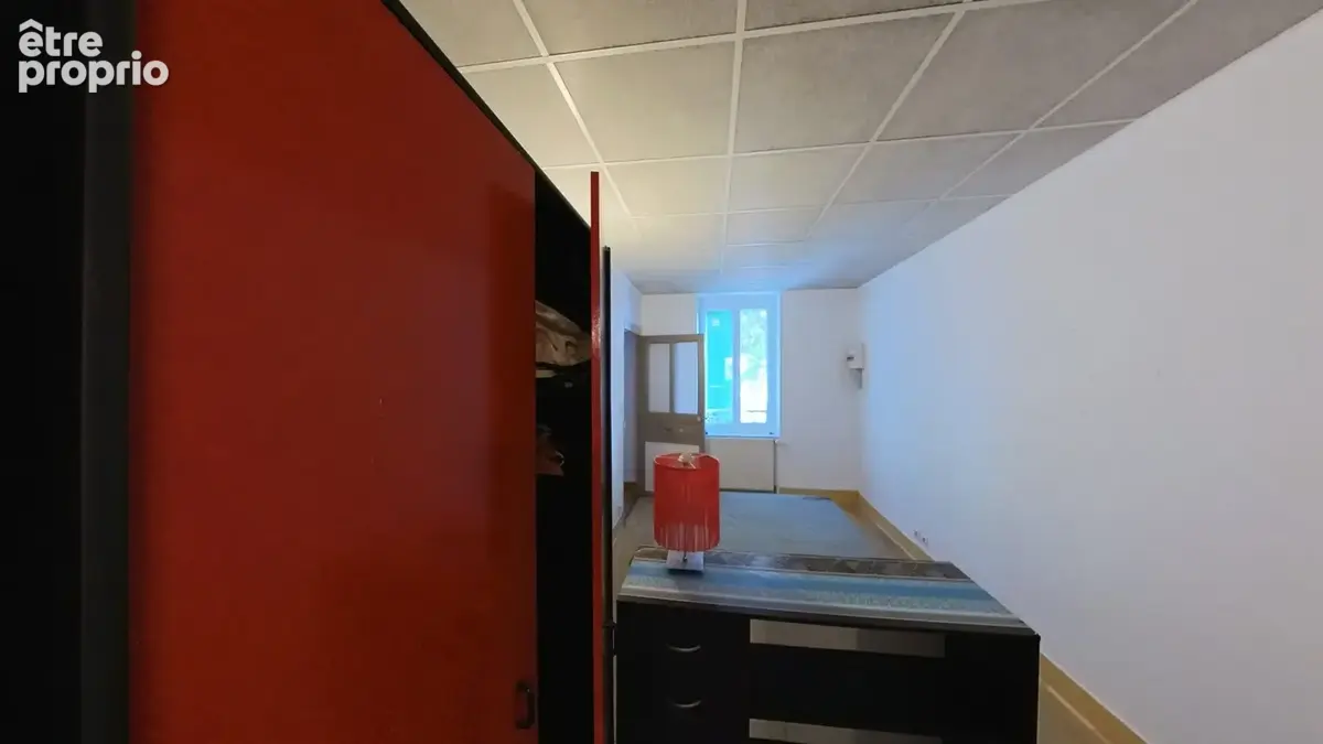 Appartement 156 m² à Montlucon  - photo 8