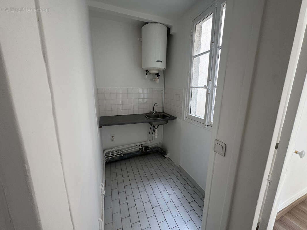 Appartement à PARIS-12E