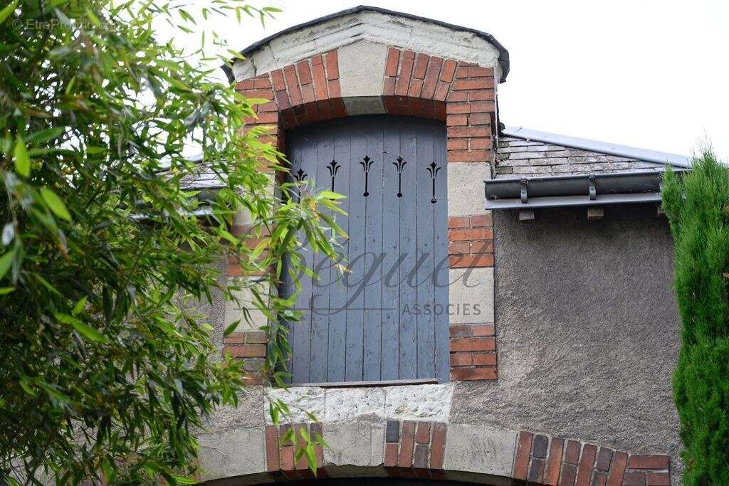 Indre et Loire - Hyper centre Tours - 37000 - Maison - 285 m2 - 5 chambres - garage - Jardin - photo 21