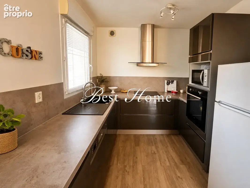 Exclusivité BESTHOME : T3 rénové avec balcon, parking et cellier   Nîmes Costières - photo 5