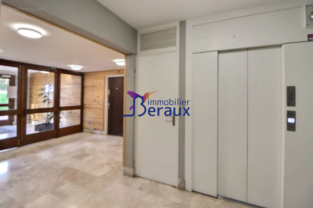 Appartement à CANTELEU