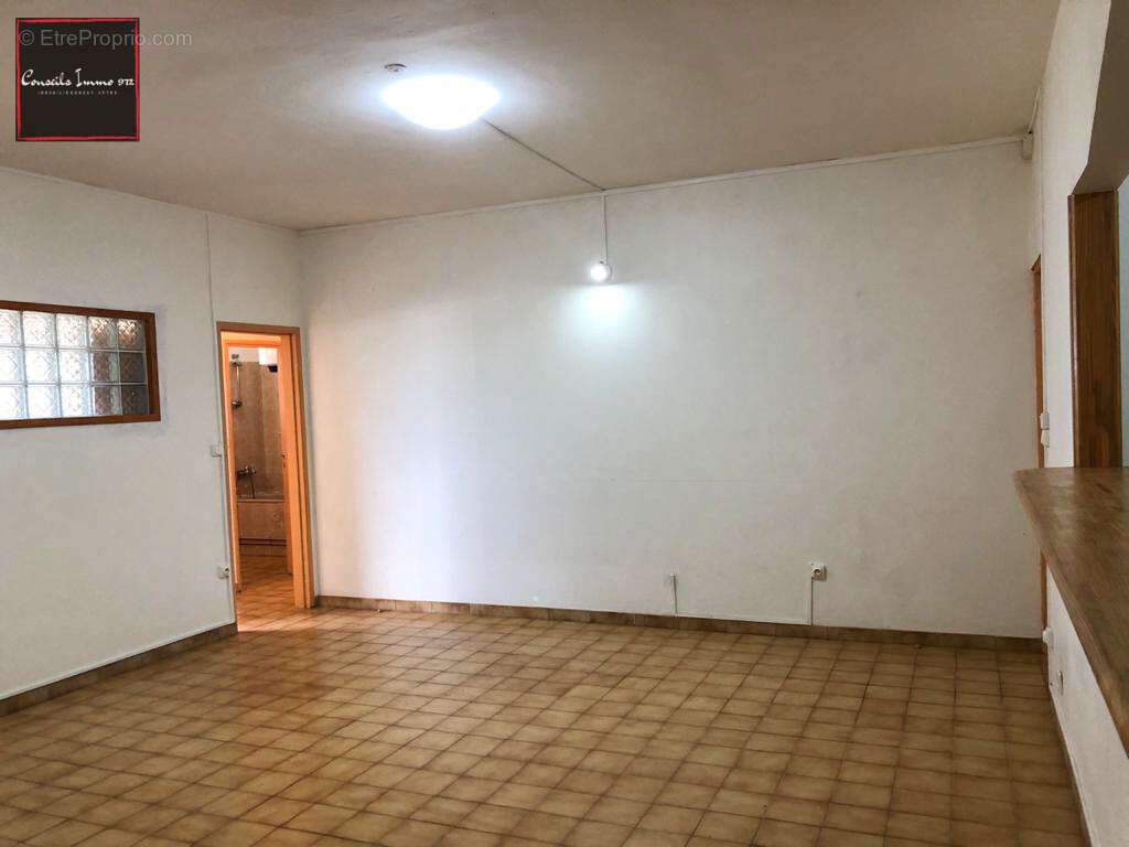Appartement T3 en vente au Gros Morne - photo 2
