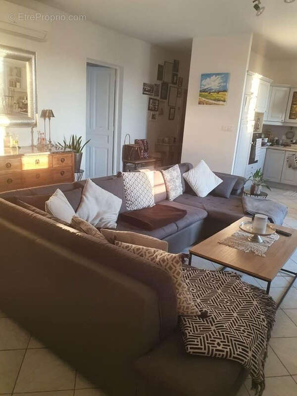 Appartement à BOURG-LES-VALENCE