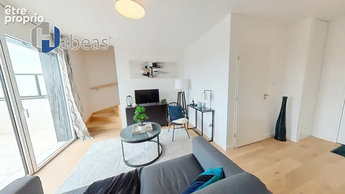 Élégant T3 Duplex avec 2 Loggias à Villeurbanne - photo 9