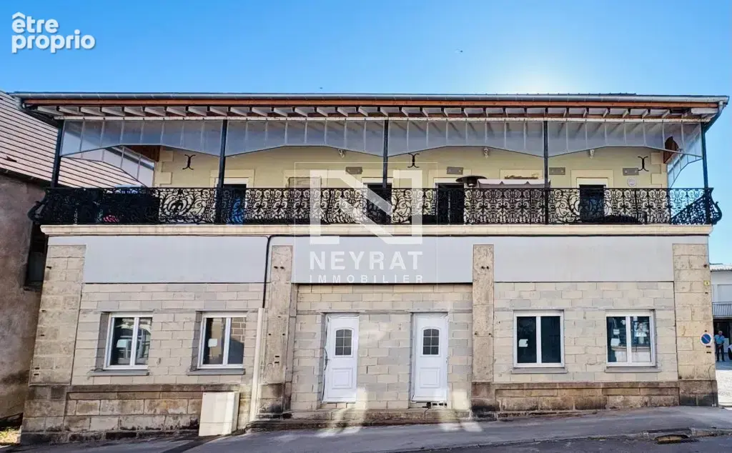 Appartement à EPINAC