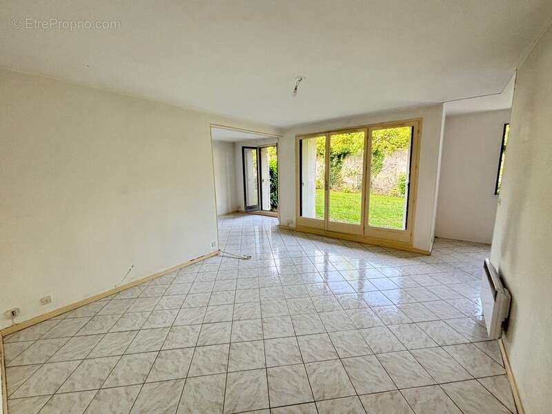 Appartement à LA FERTE-SOUS-JOUARRE