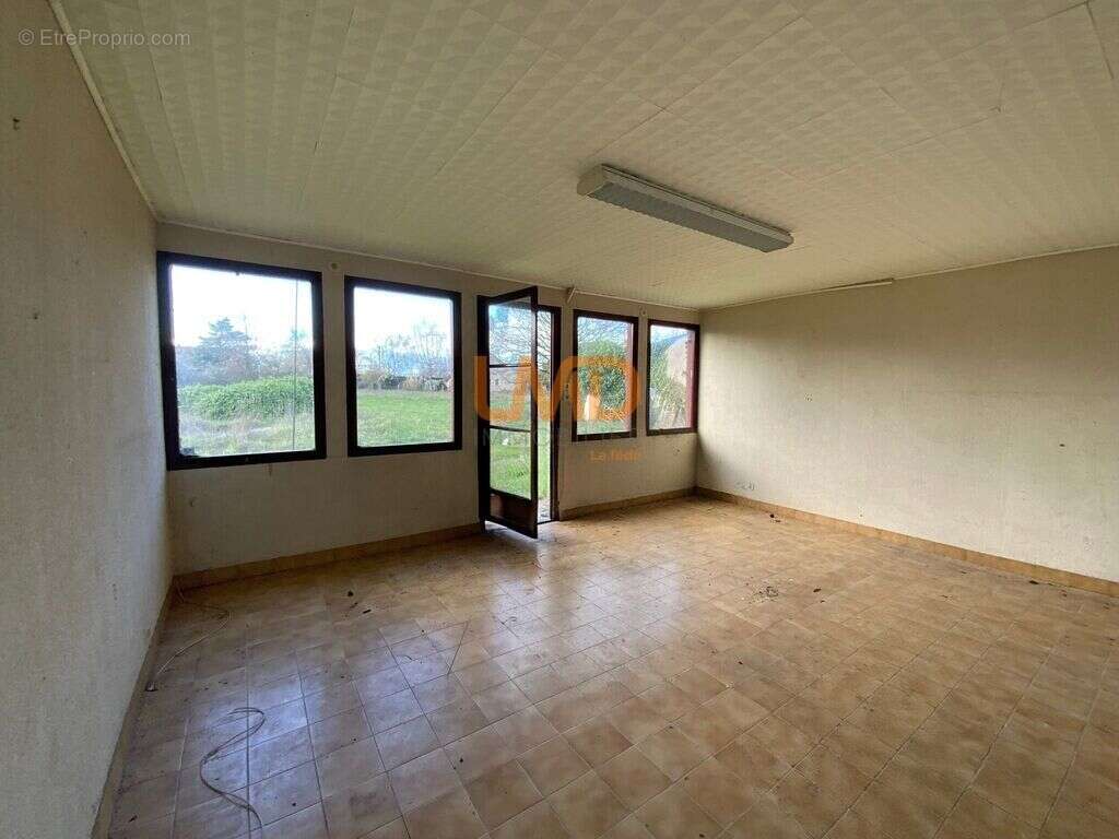 Maison idéale pour famille rêvant d'espace ! Prix Négociable ! - photo 22