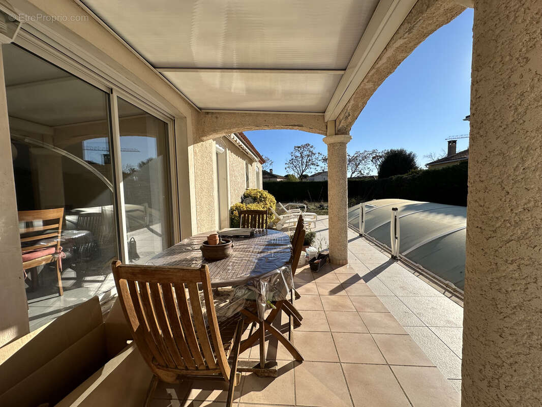 Exclusivite lattes centre - villa individuelle 130m2 plain-pied sur 735m2 proximite immediate transports et co - photo 4