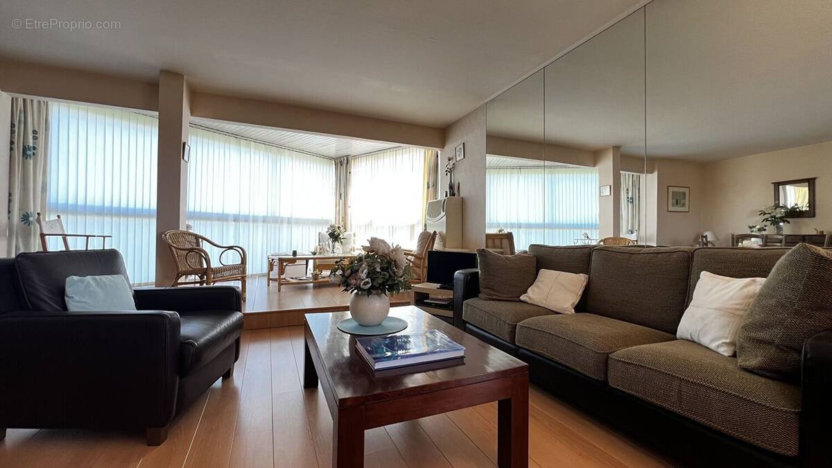 Appartement à LE CHESNAY