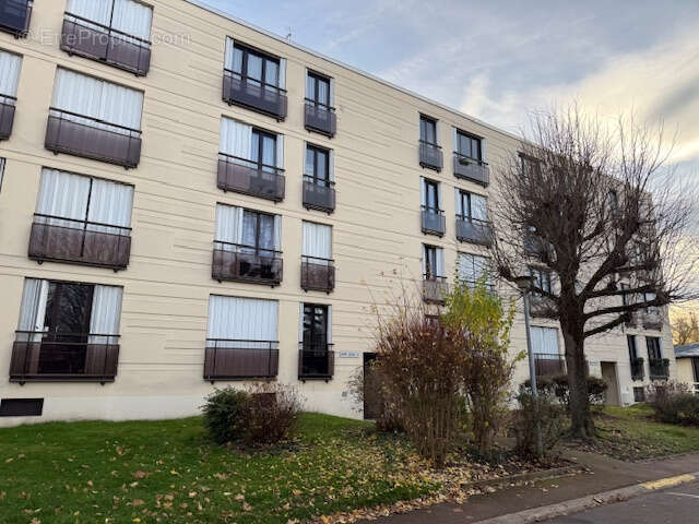 Appartement à L'ISLE-ADAM