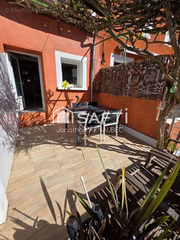 Photo 2 - Maison à L'ESCALE