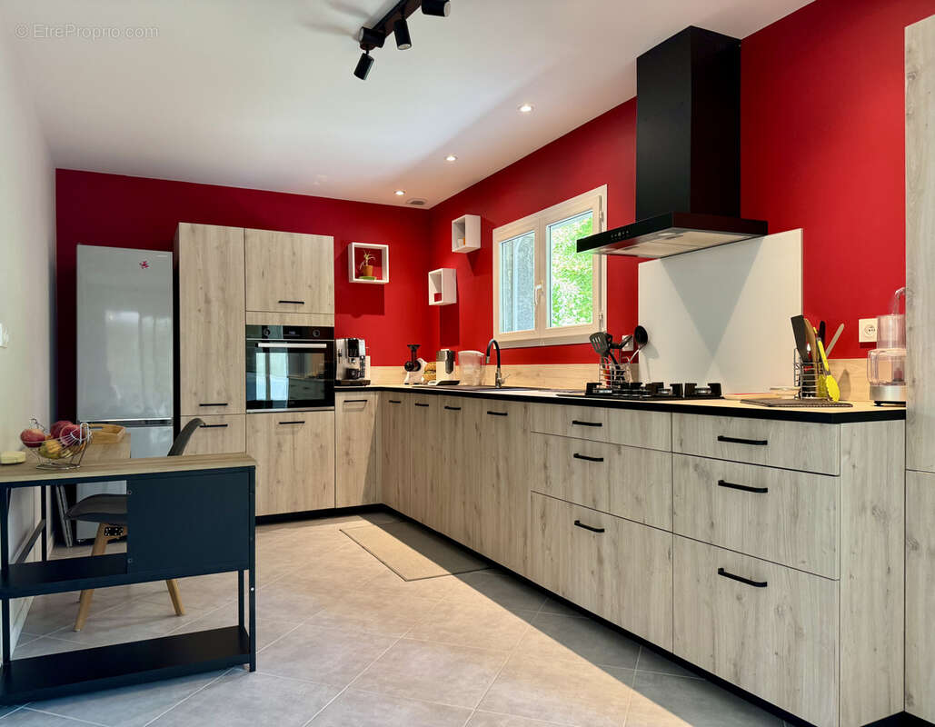 Maison à CASTILLON-LA-BATAILLE