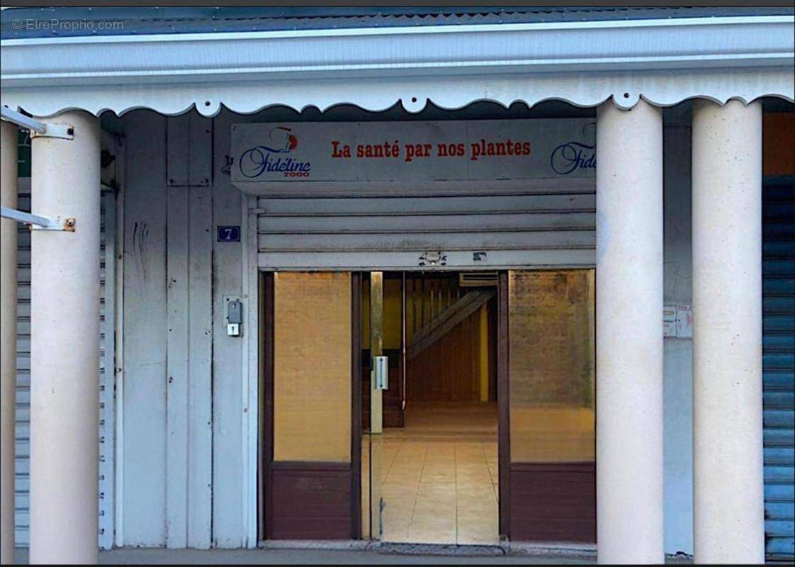 Commerce à FORT-DE-FRANCE