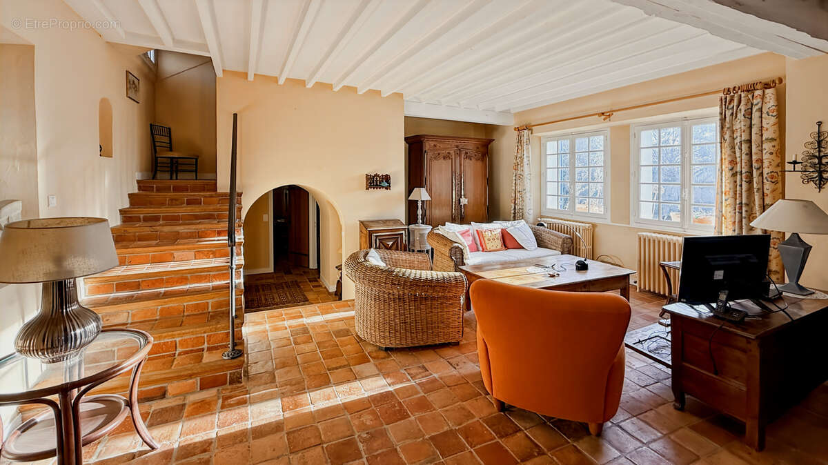 Maison à AUTOUILLET