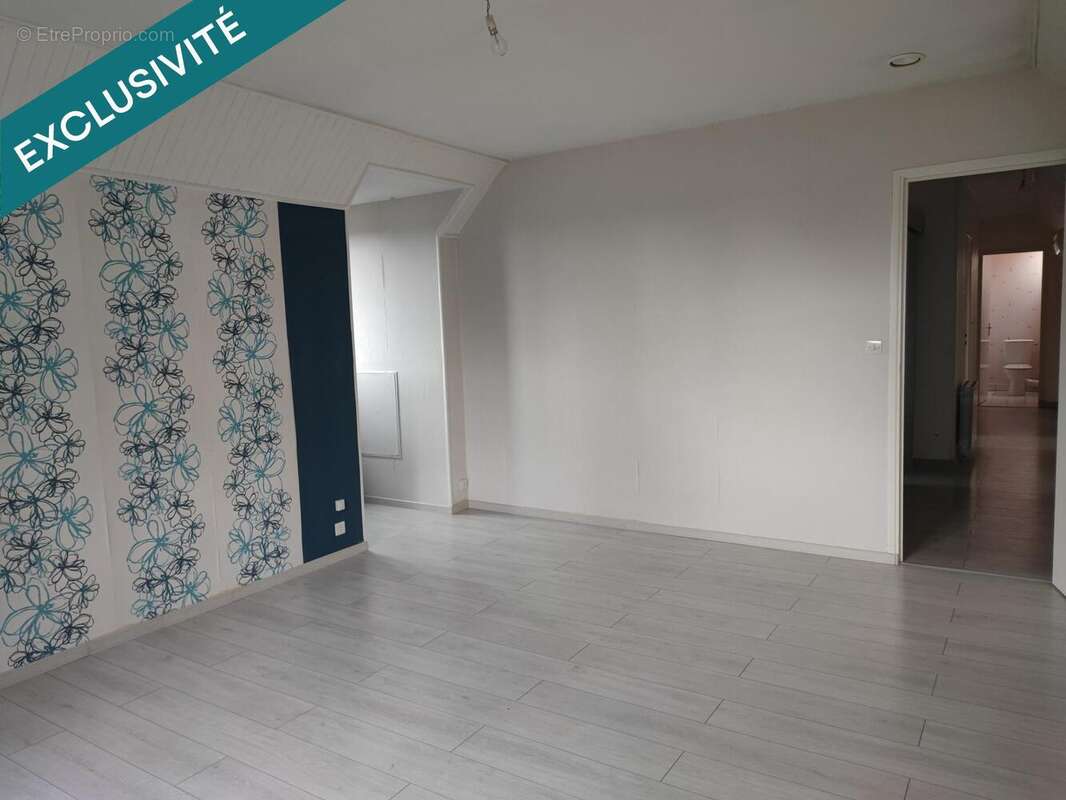 Photo 8 - Maison à VARENNES-VAUZELLES